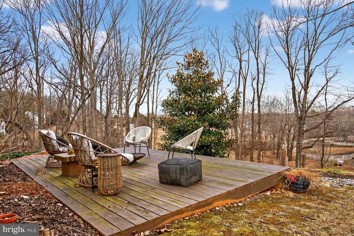 Property Photo:  6700 Kelly Road  VA 20187 