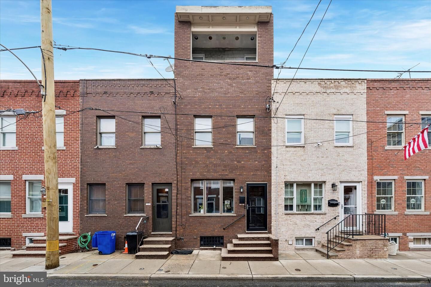 Property Photo:  117 Hoffman Street  PA 19148 