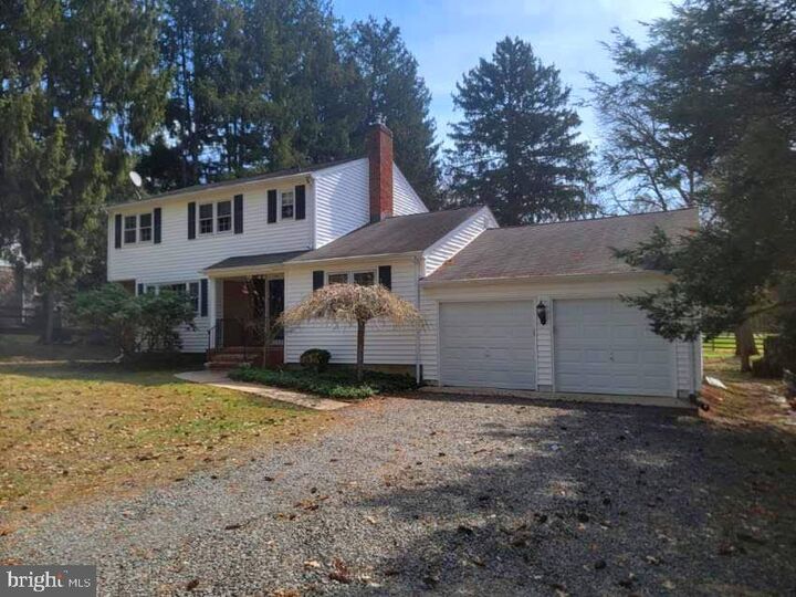 Property Photo:  11 Mountain View  NJ 08628 