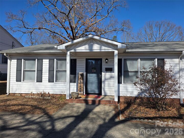 Property Photo: 2110 Twin Avenue NC 28052