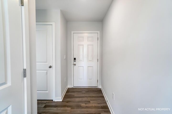 Property Photo:  3854 Leasure Farms Drive  OH 43701 