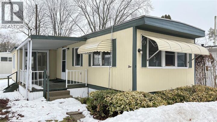 Property Photo:  1940 London Line  ON N7W 1B3 