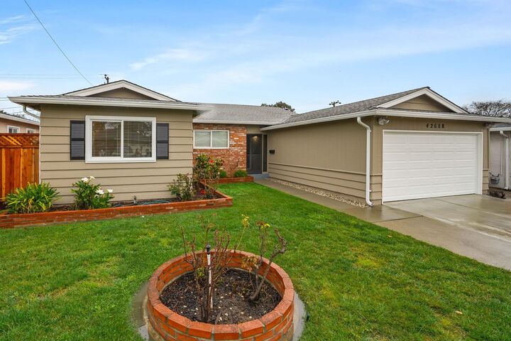 Property Photo: 42688 Saratoga Park St CA 94538