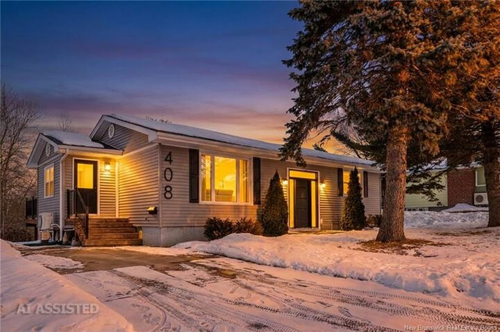 Photo de la propriété: 408 Gardiner Street NB E2V 1G3