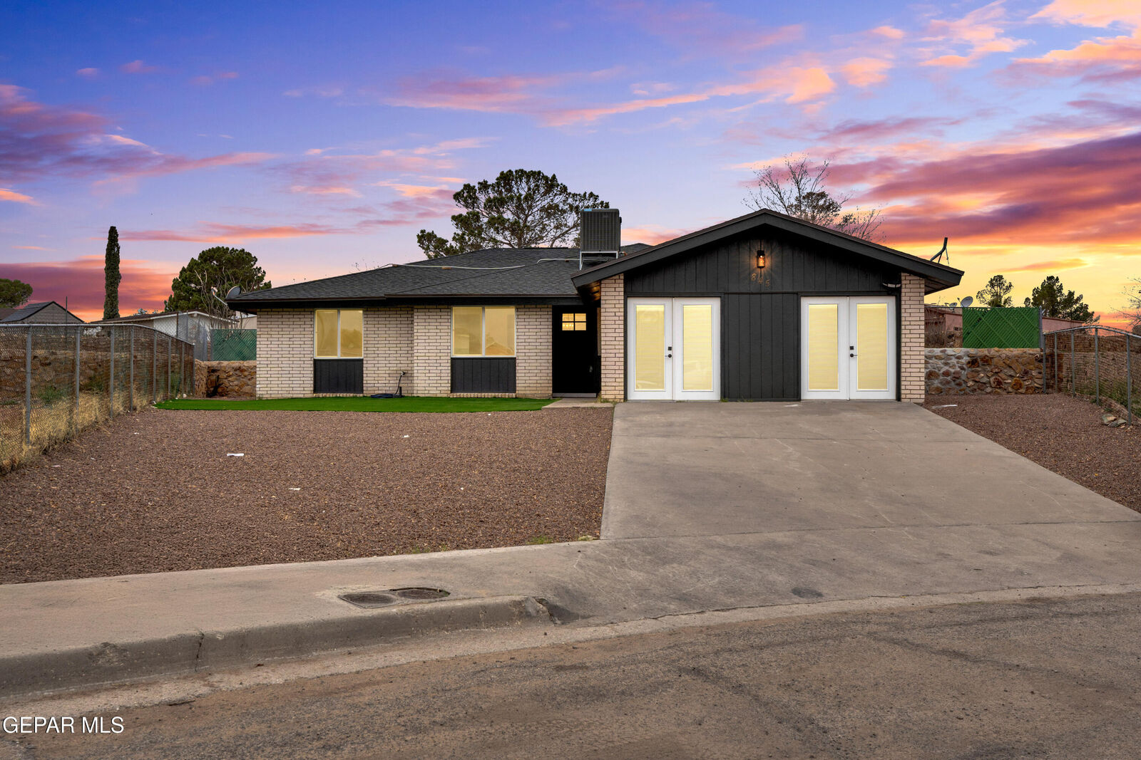 Property Photo: 845 Nita Fay Drive TX 79912