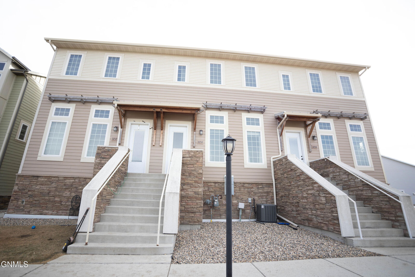 Property Photo:  3214 Kenner Loop  ND 58504 