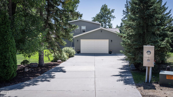 Property Photo:  846 45th Avenue NW 8  ND 58545 