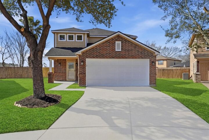 Property Photo: 2038 Adobe Stone Drive TX 77396