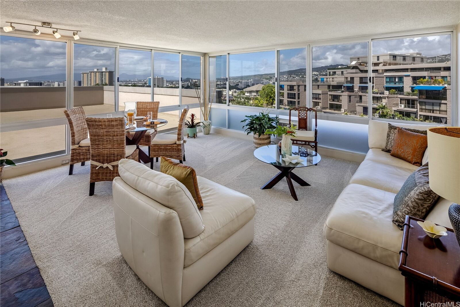 Property Photo: 255 Huali Street 406 HI 96813