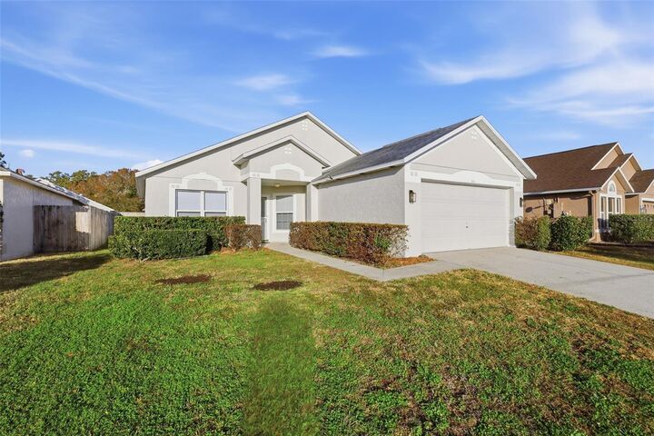 Property Photo:  844 Delfino Place  FL 32746 