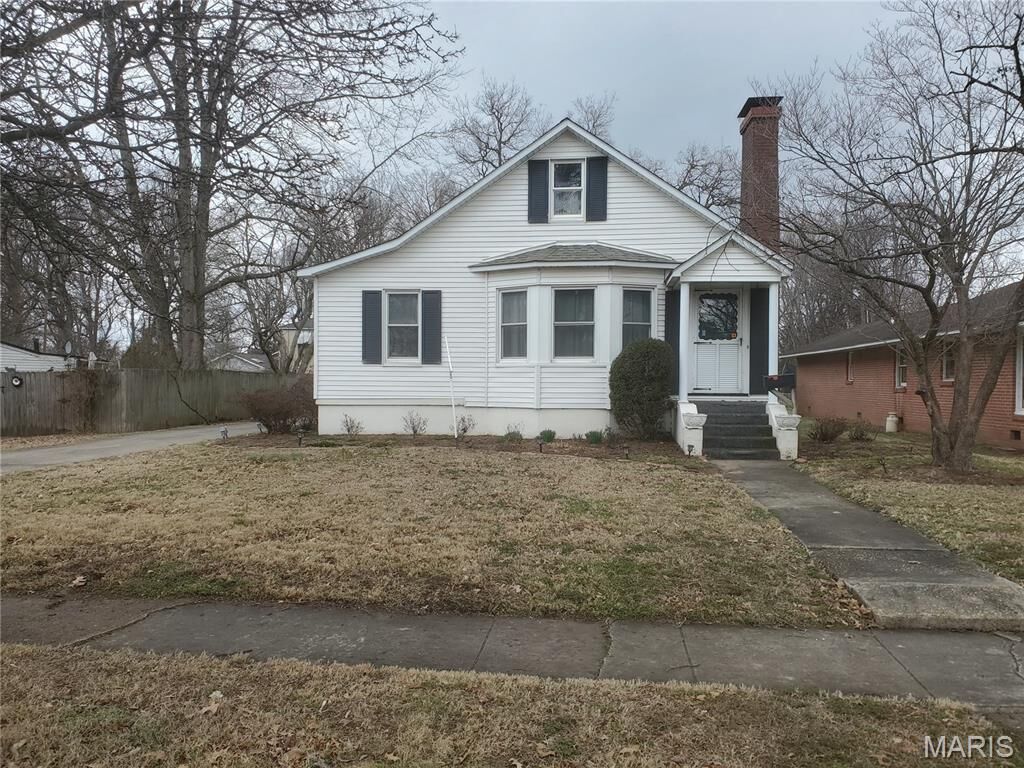 Property Photo:  1206 E Commercial  MO 63834 