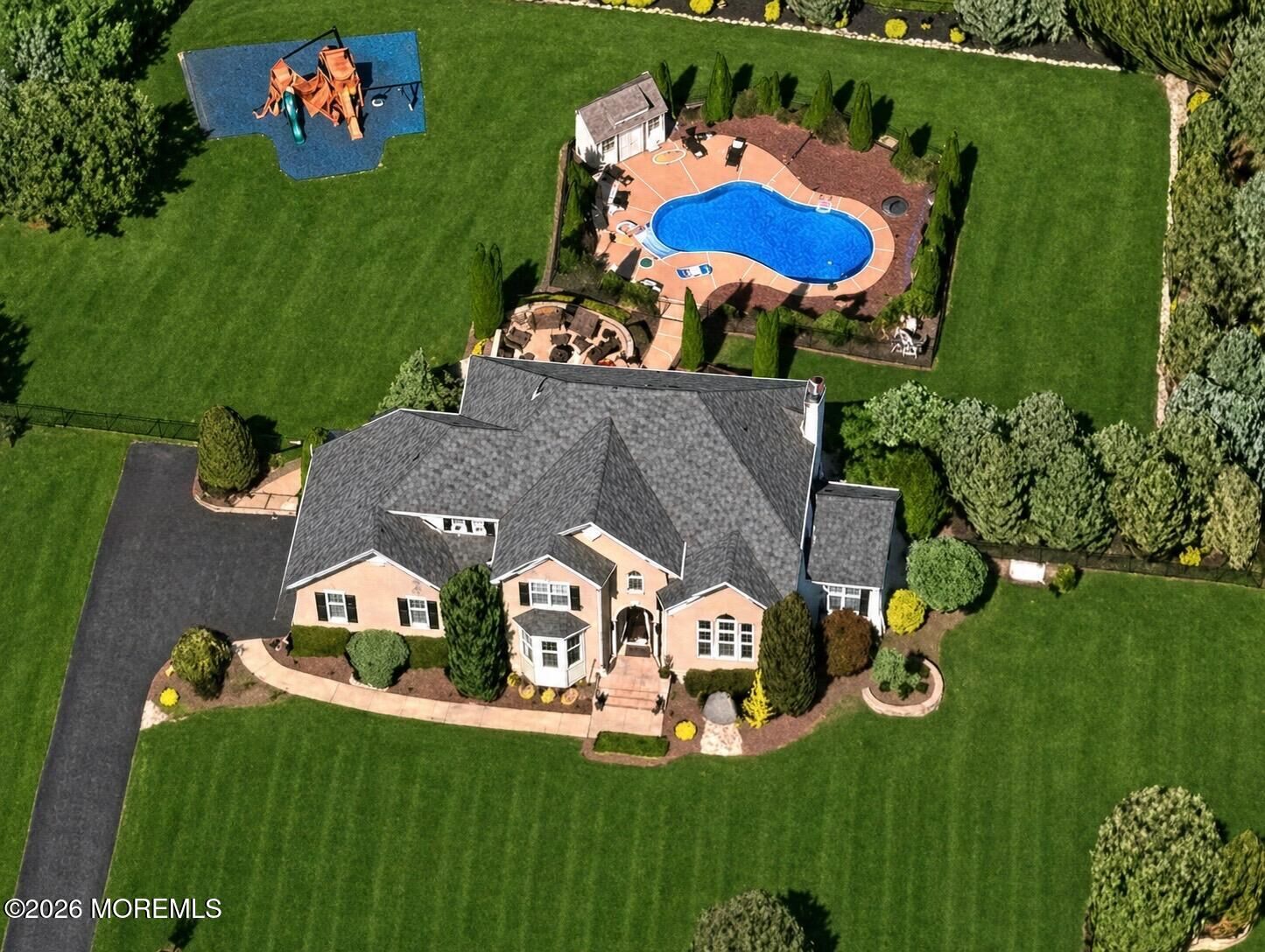 Property Photo:  15 Rodeo Drive  NJ 08527 