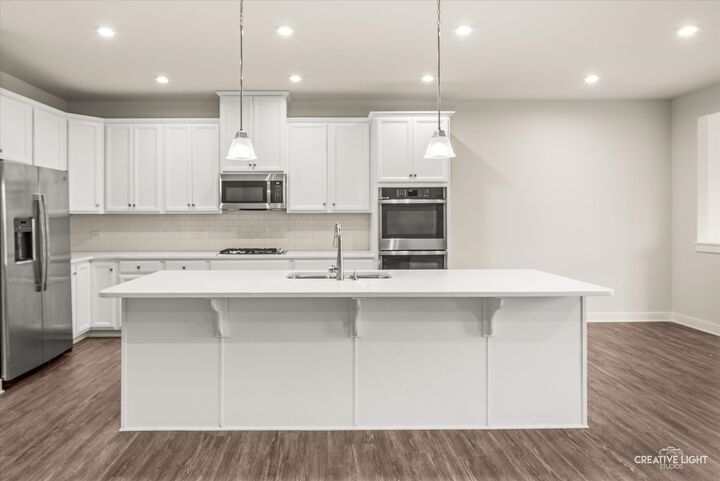 Property Photo: 1869 Glenlake Court IL 60451