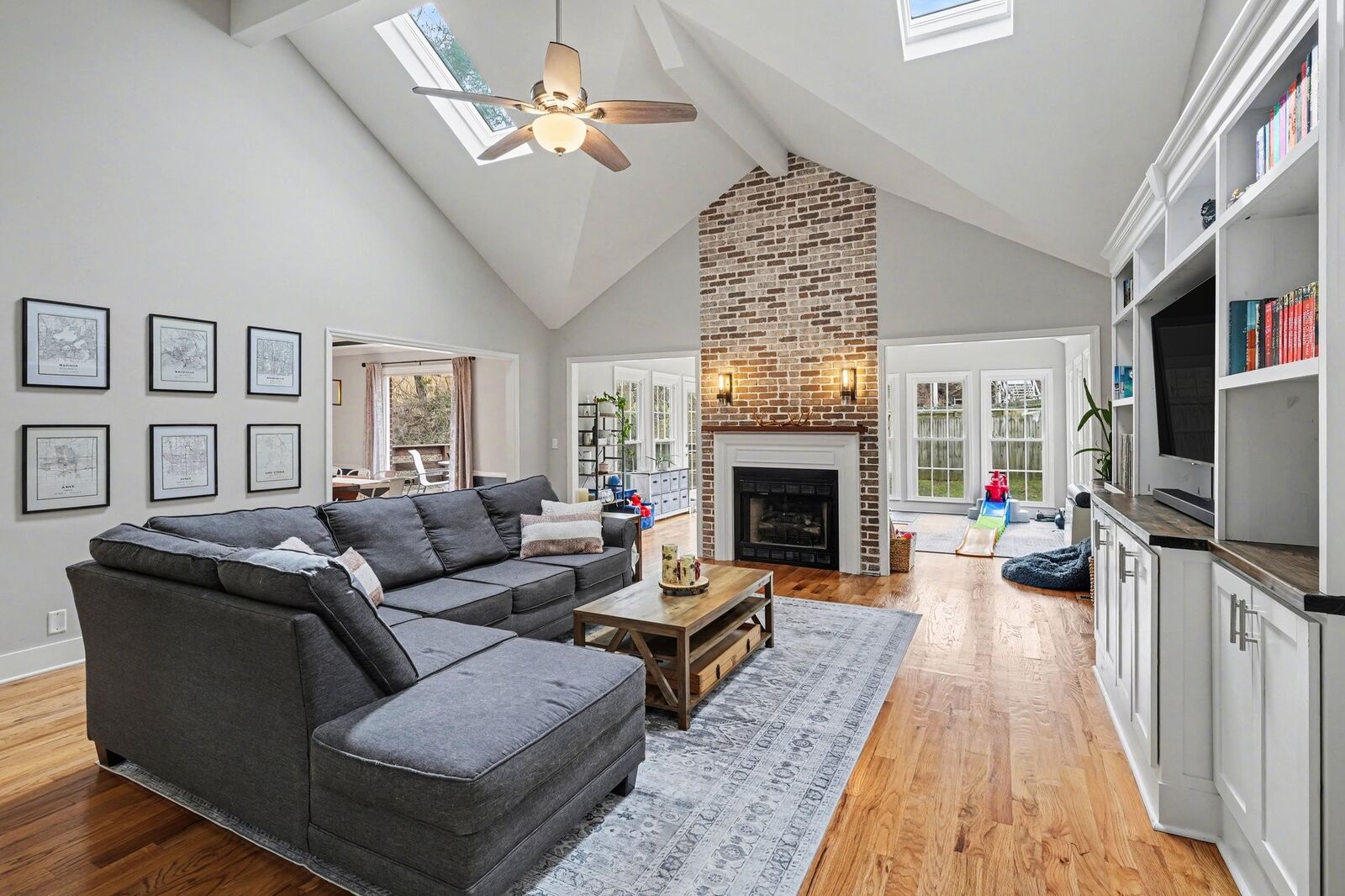 Property Photo: 6141 S Riverbend Dr TN 37221