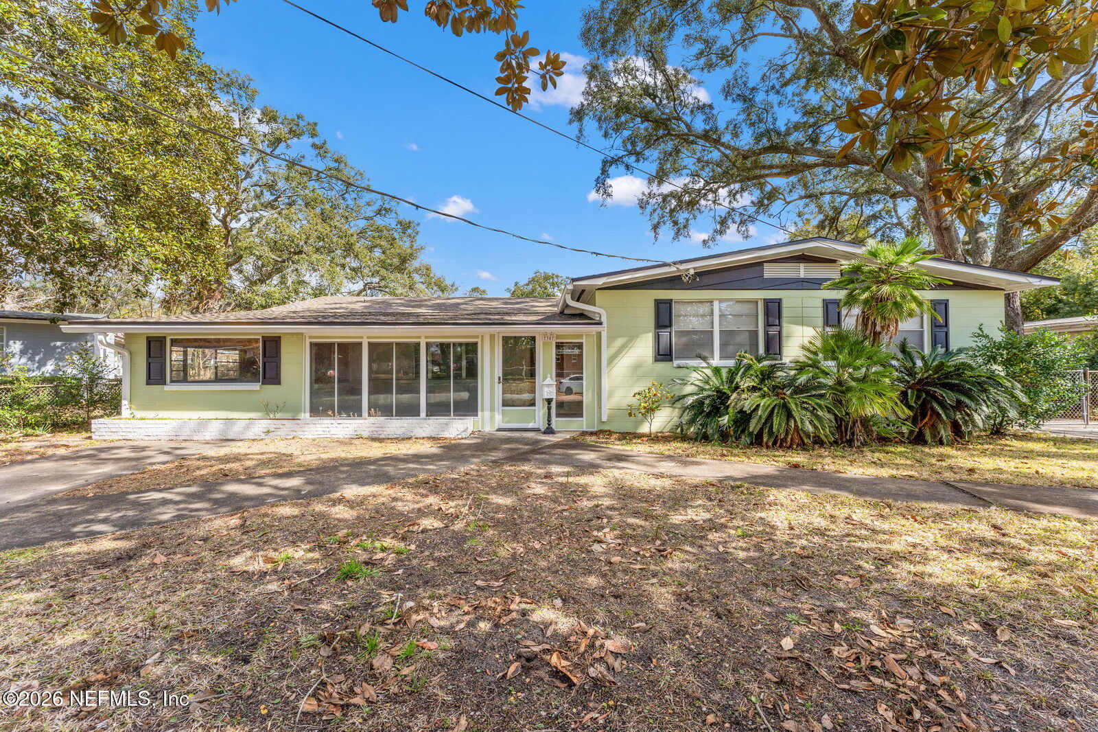 Property Photo:  7307 Roslyn Road  FL 32244 