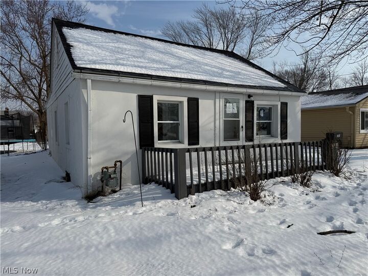 Property Photo:  1301 E 346th Street  OH 44095 