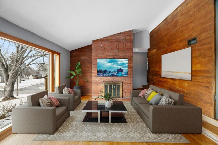 Property Photo: 3716 Abbott Avenue N MN 55422