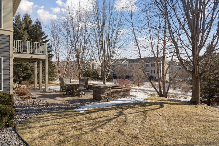 Property Photo:  1371 Palisade Path  MN 55129 