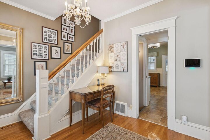 Property Photo:  3810 Xerxes Avenue N  MN 55412 