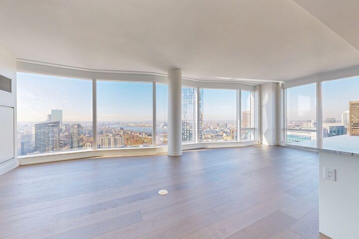 Property Photo:  240 Devonshire Street 4101  MA 02110 