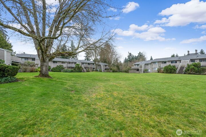 Property Photo:  9930 NE 144th Lane 202  WA 98034 