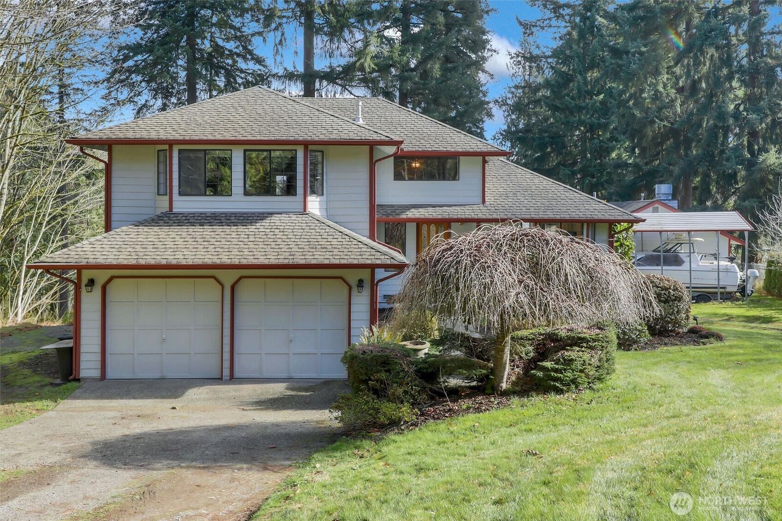 Property Photo: 16714 Broadway Avenue WA 98296