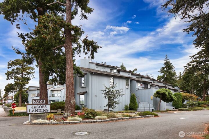 Property Photo:  7806  Birch Bay Drive 1107  WA 98230 