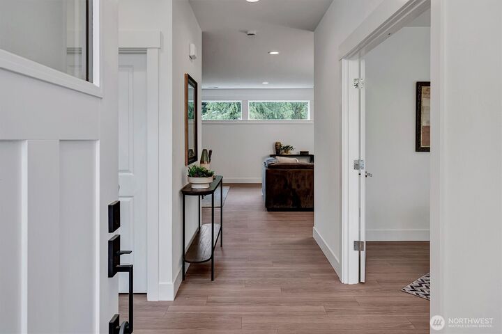 Property Photo:  10642 SE 170th Place SE Lot 1  WA 98055 