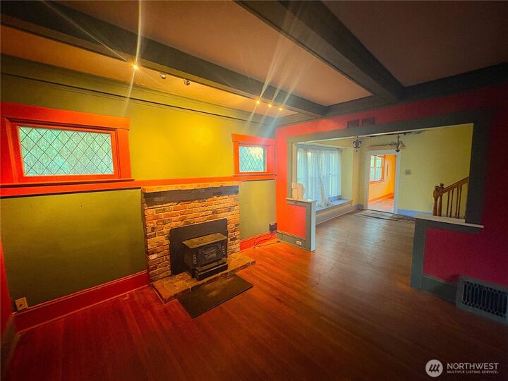 Property Photo:  10733  Interlake Avenue N  WA 98133 