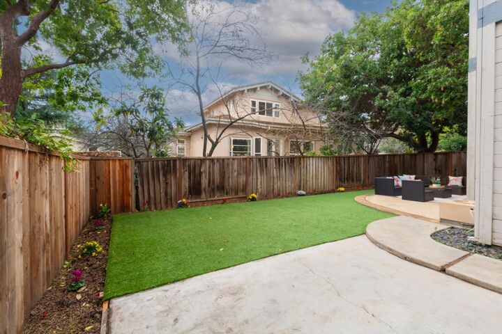 Property Photo:  21686 Olive Avenue  CA 95014 