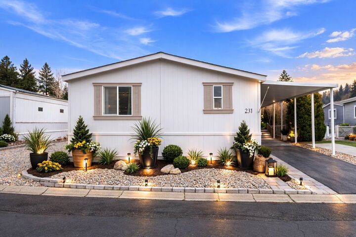 Property Photo:  2311 W 16th Ave 231  WA 99224 