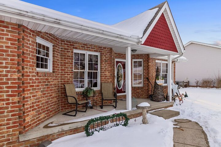 Property Photo:  871 Golfview Drive  OH 45601 