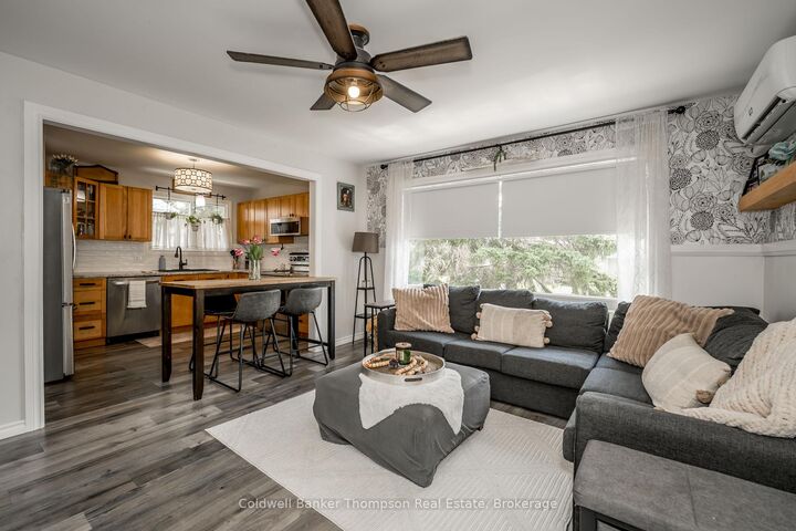 Property Photo:  38 Susan Street W  ON P1H 1X2 