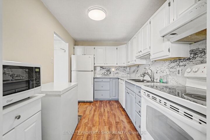 Property Photo: 665 Bathgate Drive 2011 ON K1K 3Y4