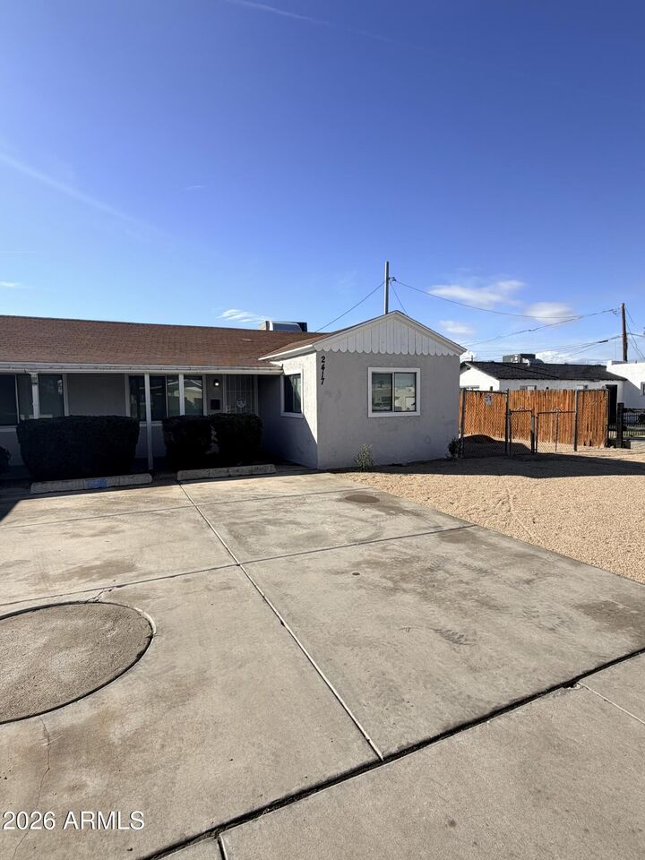 Property Photo:  2419 E Oak Street  AZ 85008 