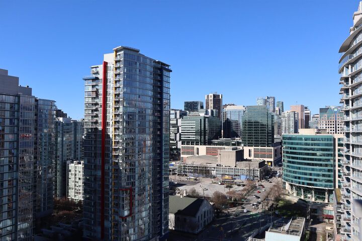 Property Photo: 689 Abbott Street 2906 BC V6B 0J2