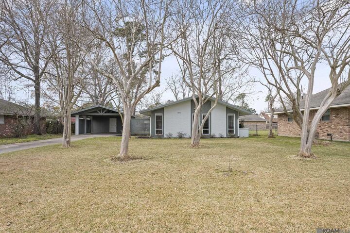 Property Photo:  2650 Donald Dr  LA 70809 