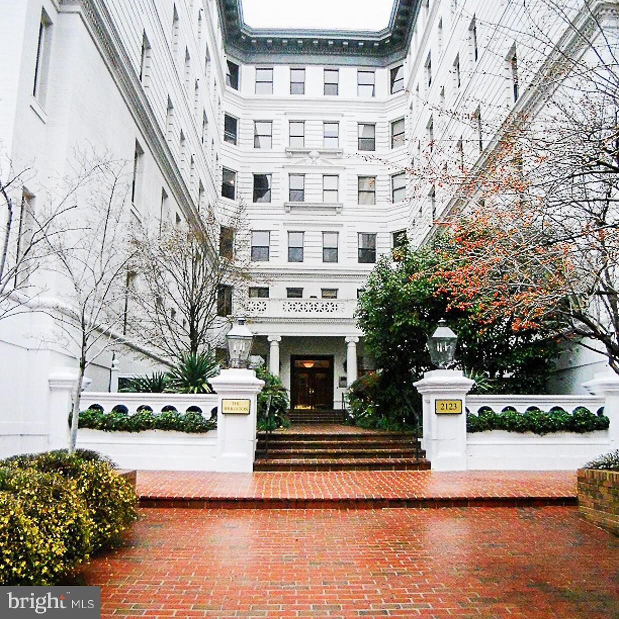 Property Photo:  2123 NW California Street NW B7  DC 20008 