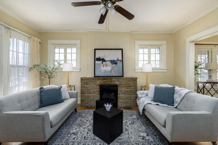 Property Photo: 823 Midland Street AR 72205