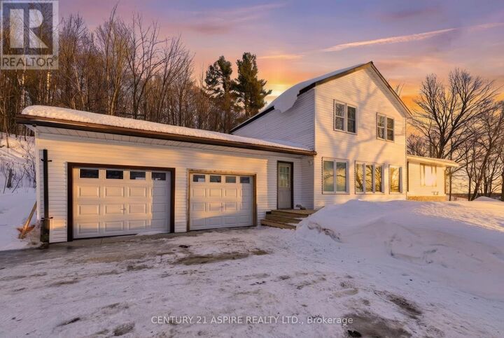 Property Photo:  374 Lapasse Road  ON K0J 1C0 