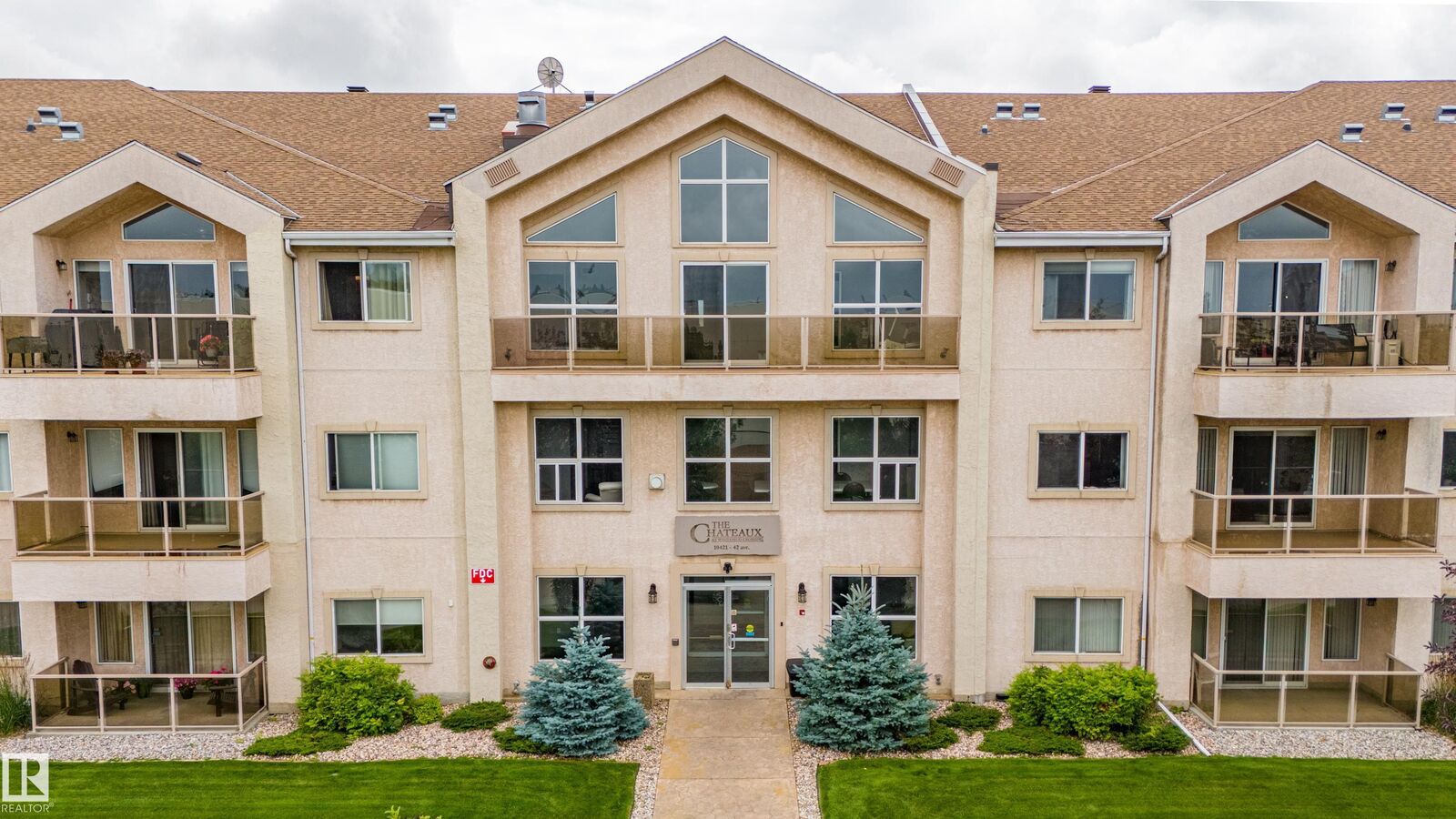 Property Photo:  10421 42 Avenue NW 208  AB T6J 7C8 