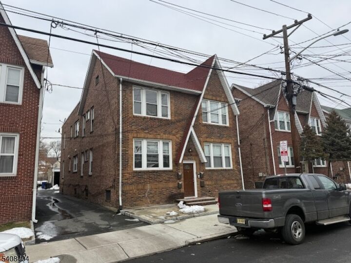 Property Photo:  439 Kerrigan Blvd Unit 4  NJ 07106 