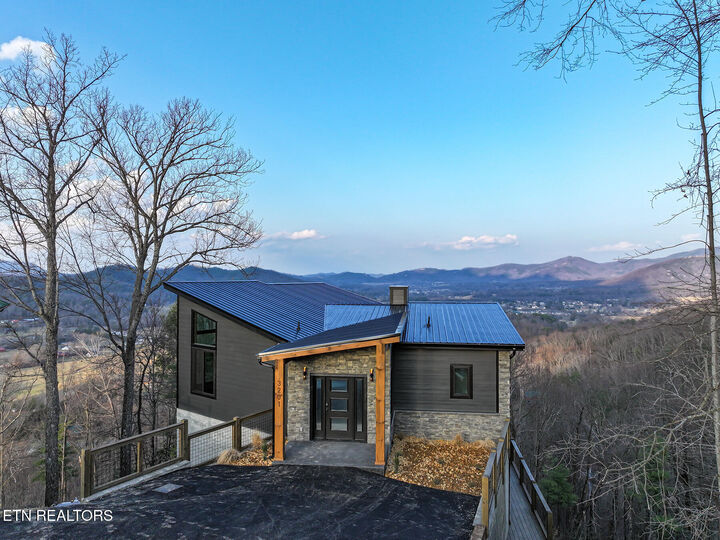 Property Photo:  3201 Grouse Ridge Lane  TN 37862 