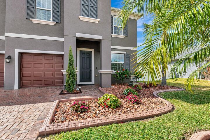 Property Photo: 5509 69th Place E FL 34222