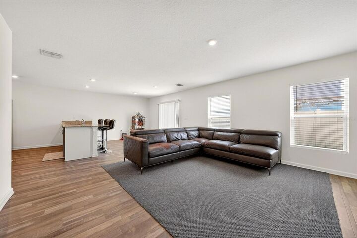 Property Photo:  1665 Minnesota Road  FL 33585 