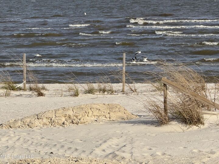 Property Photo:  196 Vacation Lane  MS 39576 