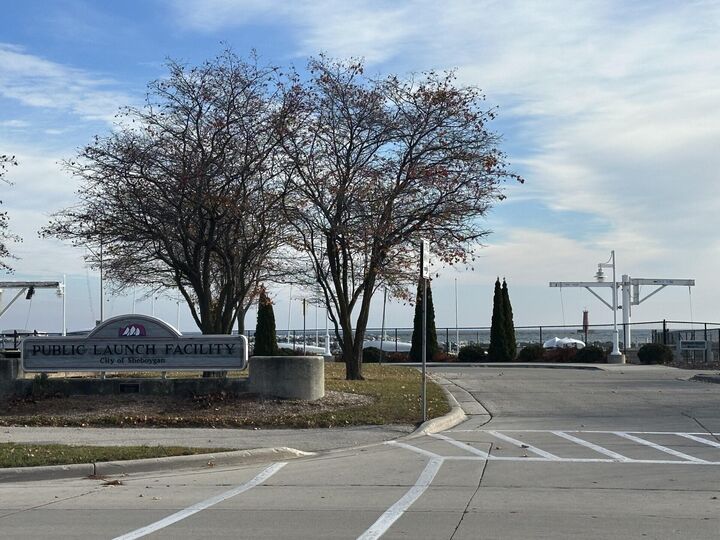 Property Photo:  314 Center Ave 3  WI 53081 