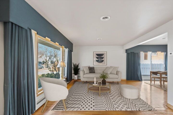 Property Photo: 8855 S Richmond Avenue IL 60805