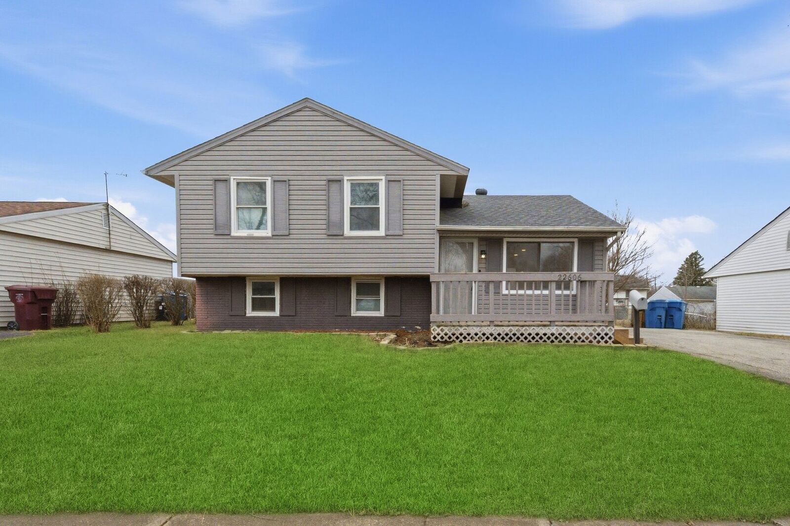 Property Photo:  22606 Theodore Lane  IL 60411 