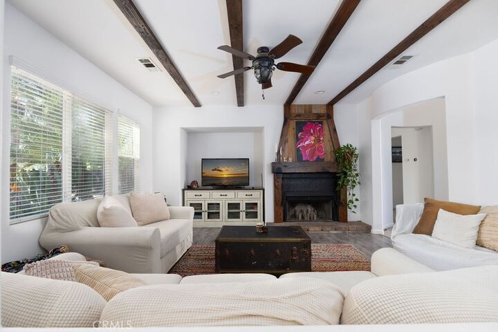 Property Photo:  35392 Corte Los Flores  CA 92596 